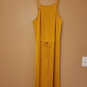Golden Sleevless Dress.      SOLD.     SOL D
